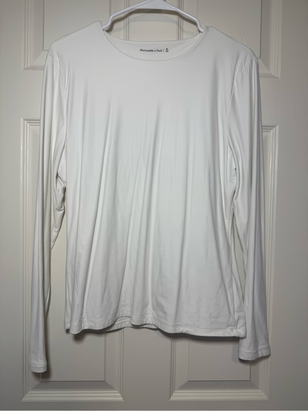 Abercrombie & Fitch Women’s Long-Sleeve - White